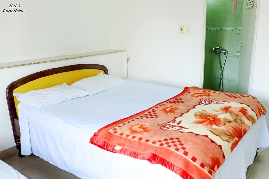Haloo Bed and Breakfast Hue Exteriör bild